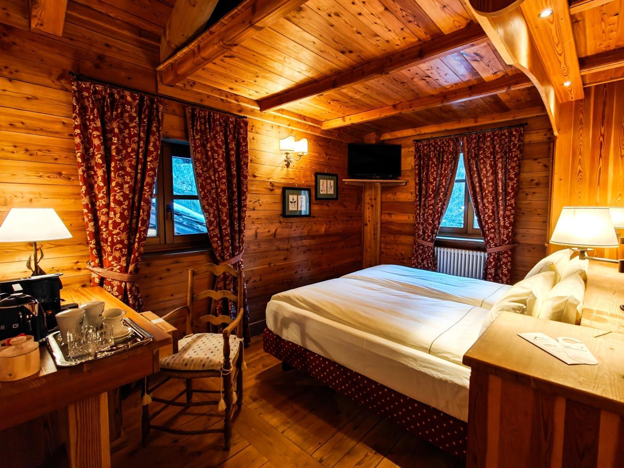 Hotel Breithorn تشامبولوك المظهر الخارجي الصورة