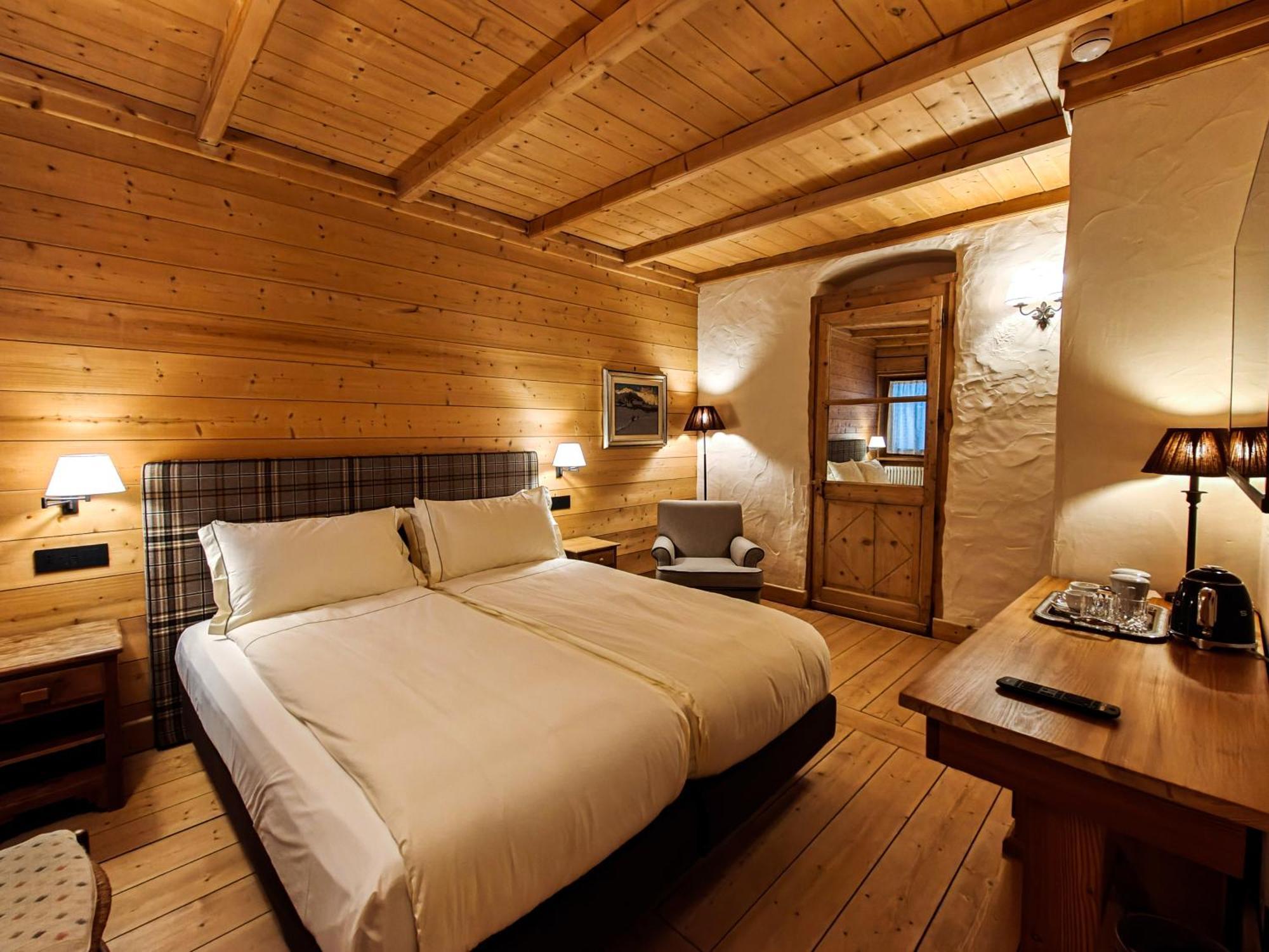 Hotel Breithorn تشامبولوك المظهر الخارجي الصورة
